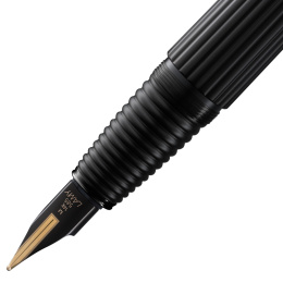 Imporium Black Fountain pen ryhmässä Kynät / Fine Writing / Täytekynät @ Pen Store (101815_r)