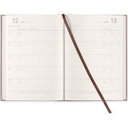 5-Vuoden Päiväkirja A5 Brown Oak ryhmässä Paperit ja Lehtiöt / Kirjoitus ja muistiinpanot / Päiväkirjat @ Pen Store (130820)
